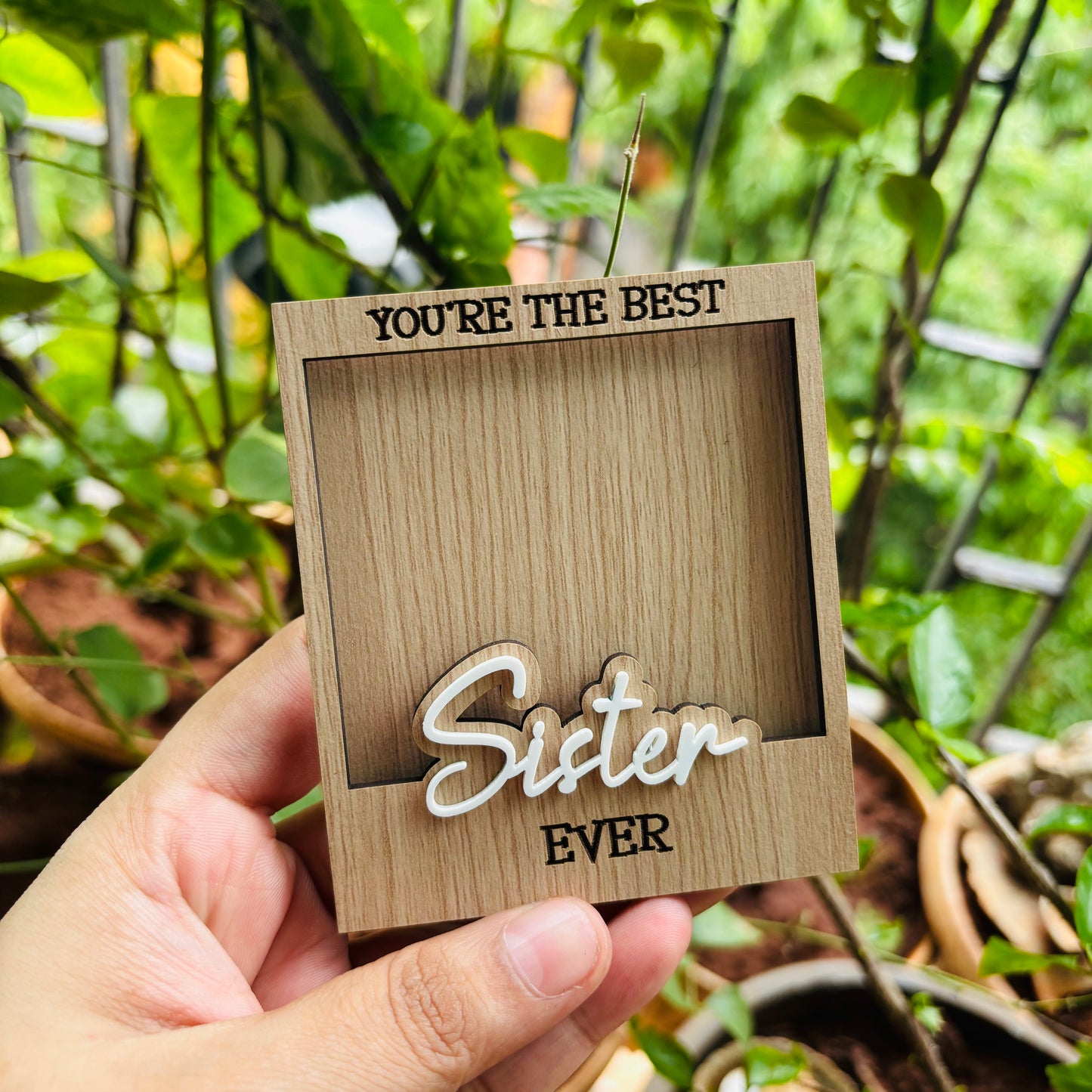 BEST SISTER EVER FRIDGE MAGNET