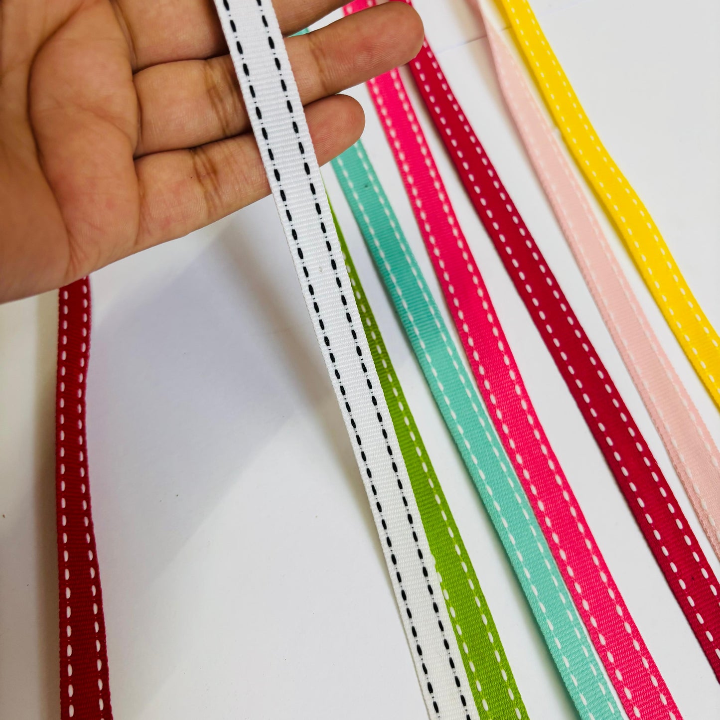 STITCH RIBBON