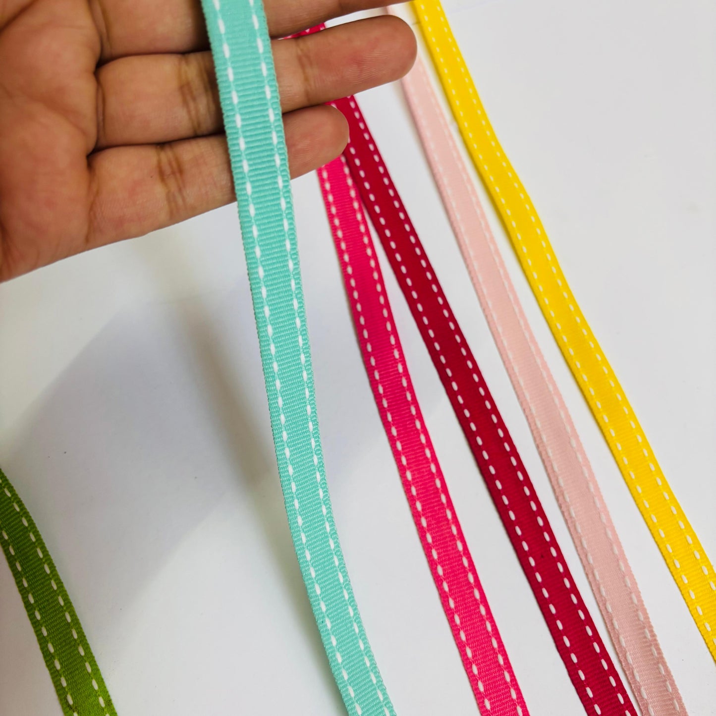 STITCH RIBBON