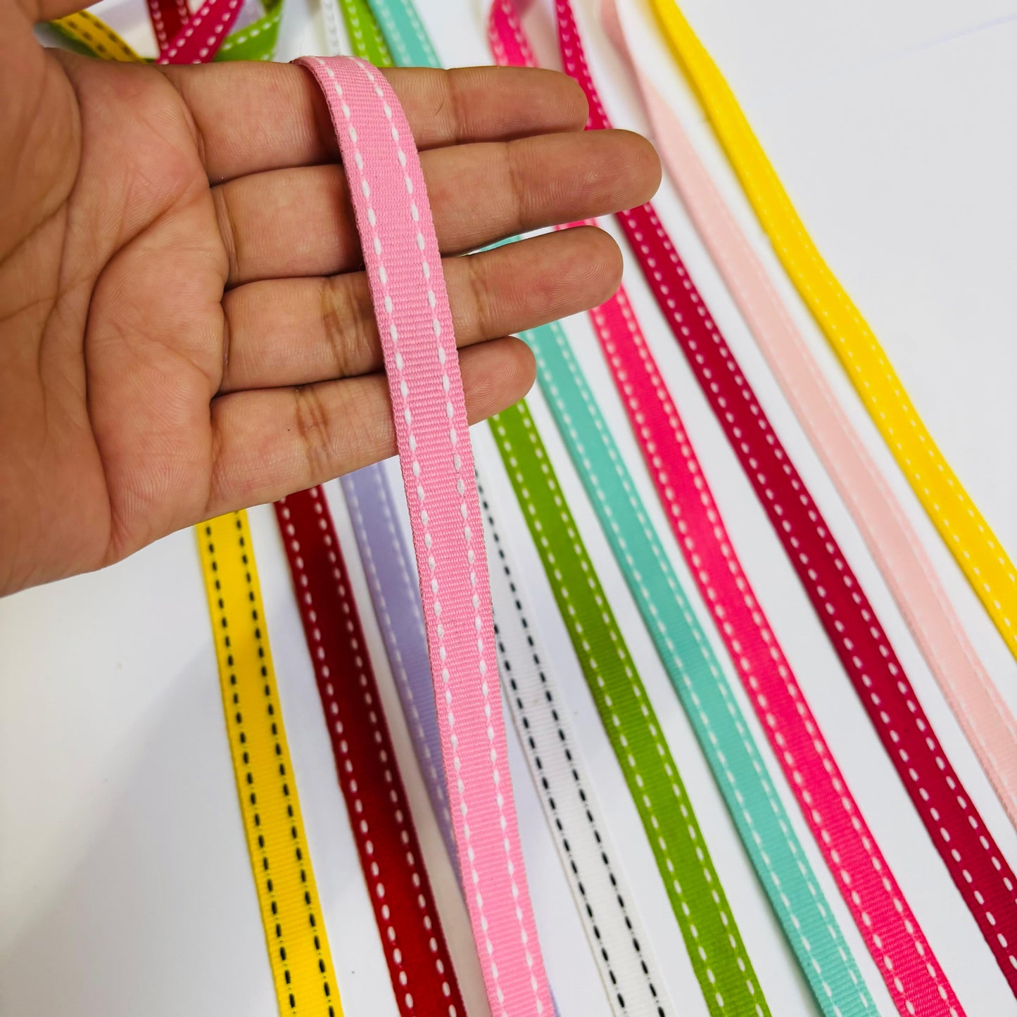 STITCH RIBBON