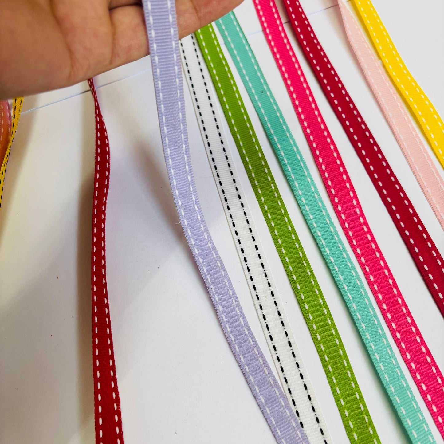 STITCH RIBBON