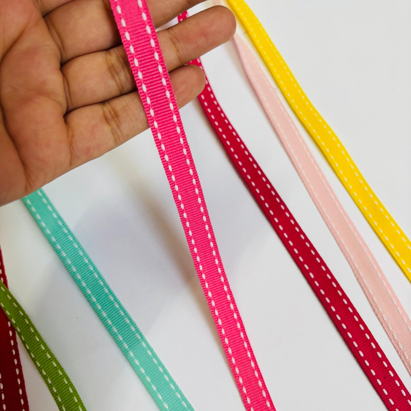 STITCH RIBBON